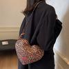 Fashionable Heart Leopard Print Oulder Bags Women's Crossbody Phone Bags Autumn Winter New Versatile Single Strap Bags Portable