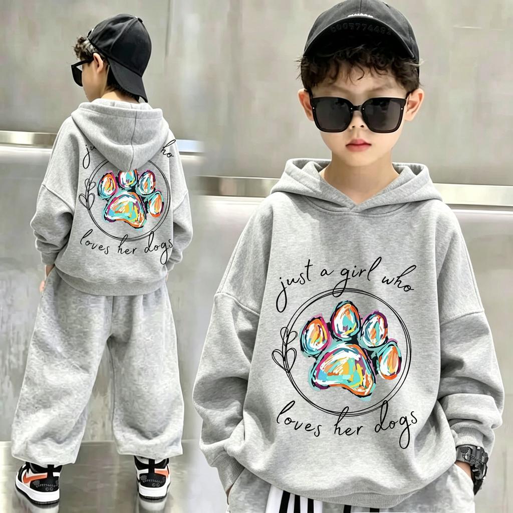 Latest Children's Retro Fun Spider-print Pullover Hoodie. Boys' and Girls' Loose and Comfortable Turtleneck Sweaters.