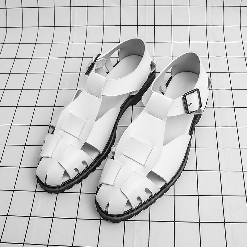 Summer New Men Gladiators Black White Patented Leather Casual Shoes Breathable Beach Sandals Outdoor Slippers Plus Size