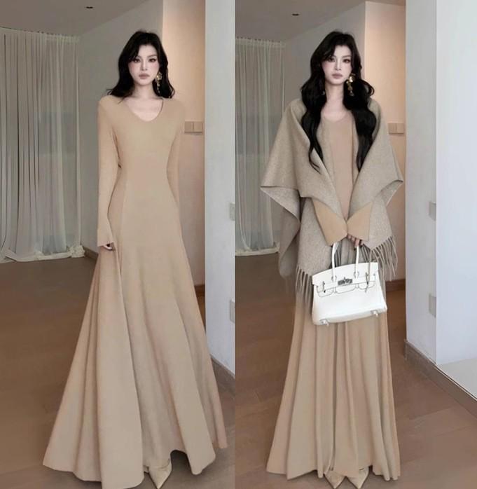 

Women s White Knitted Dress with Fleece Lining for Autumn and Winter, Long Skirt for Pear-Shaped Figures Small