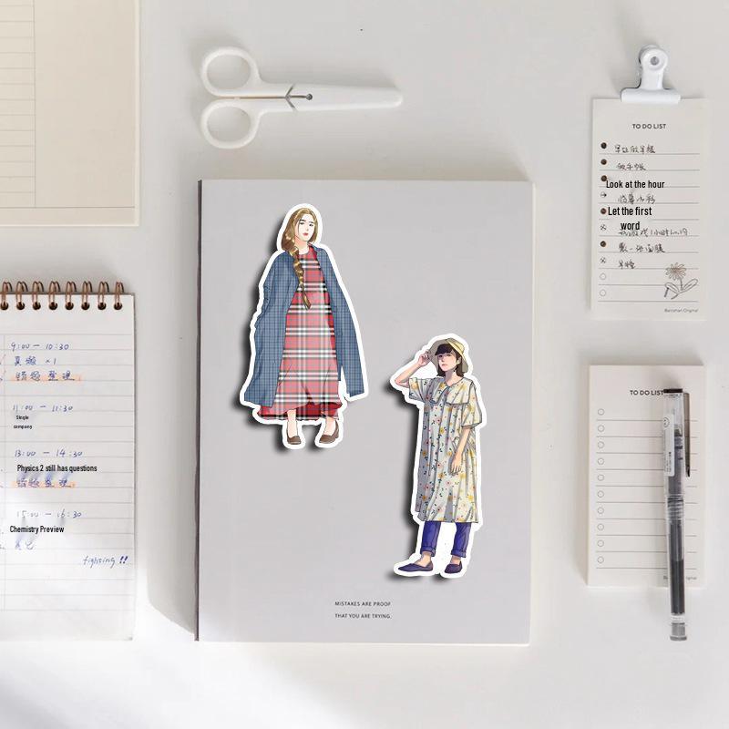 Adesivi per planner: 50 Fogli di Ragazze Cartoons Creative e Carine con Abiti Europei e Americani per Decorare Bottiglie e Album in Stile Giapponese.