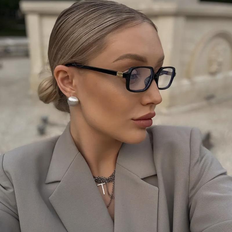 4pcs Fashion Women Small Square Eyeglasses Frame Anti Blue Light Eyeglasses Outdoor Casual Eyewear Rivet Glasses Unisex