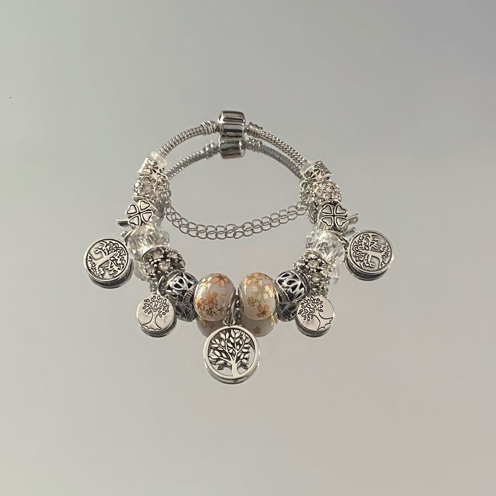Fashion Life Tree Beaded Bracelet With Green Glass Beads For Womens Daily Wear