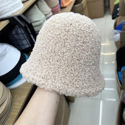 Simple Circle Yarn Plush Bucket Hat Women's Literary and Artistic Face Small Warm Fashion Retro Fisherman Hat