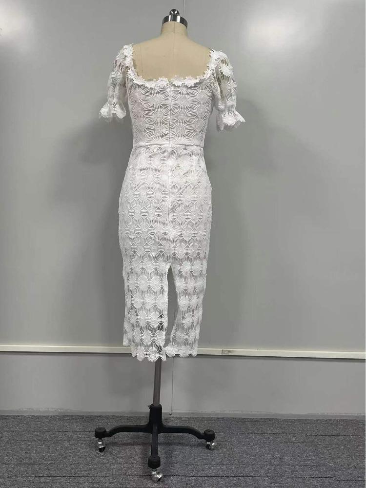 2024 Mellomhøy midje Blonder Temperament Midi Skjørt Kjole Brystinnpakning Trefarget