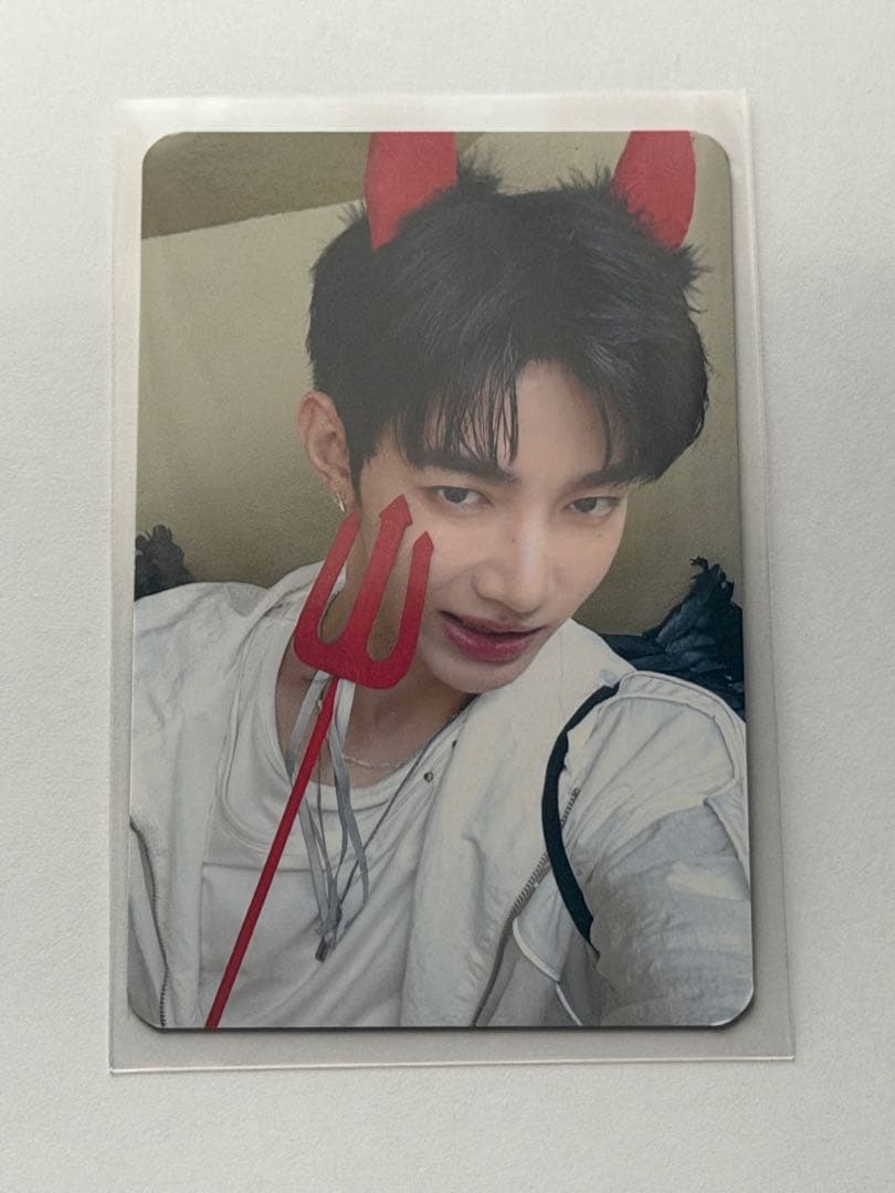 [USED] AND2BLE Jianghao Curiosity Trading Card