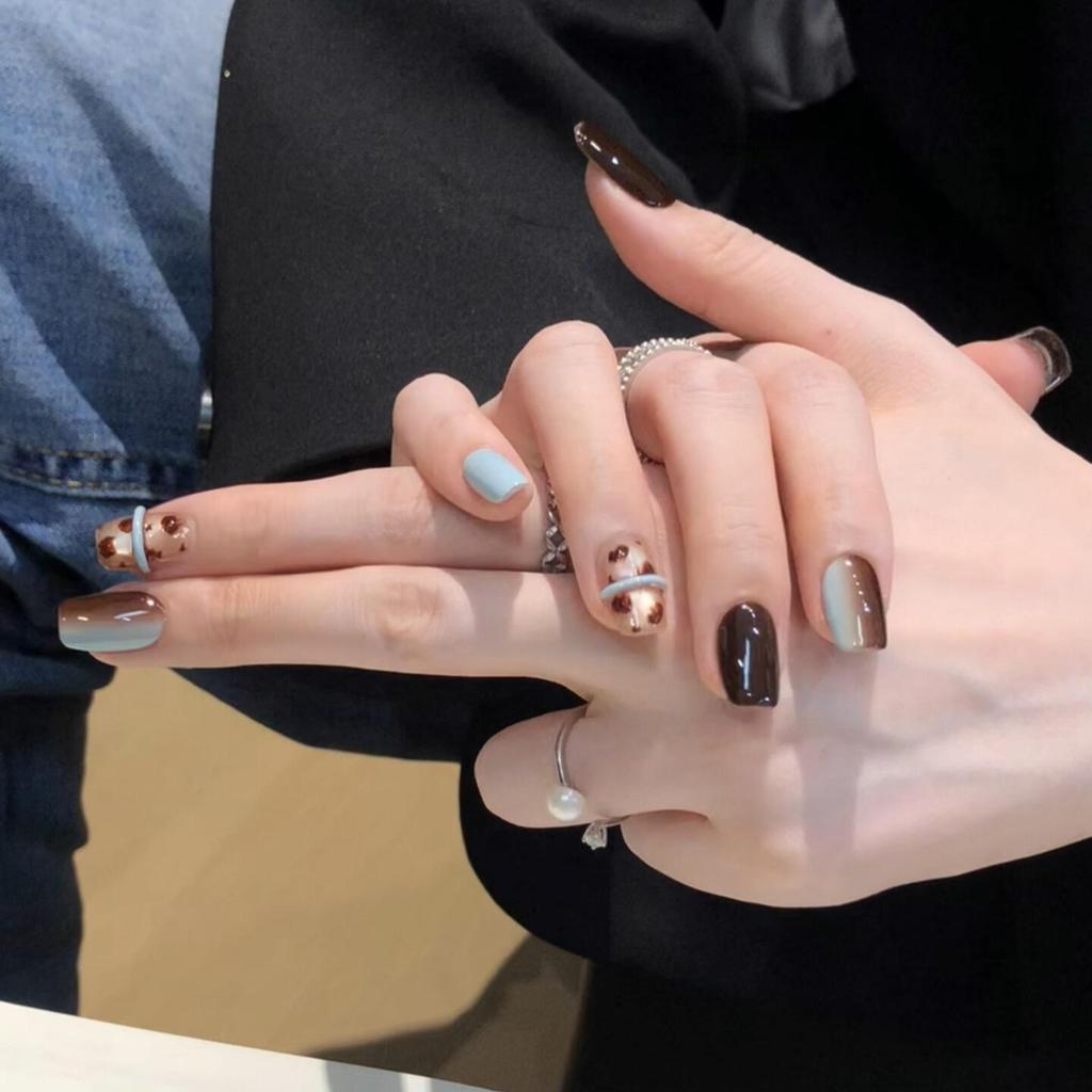 Brown and blue leopard print contrasting color pure hand-worn nail retro two-color gradual change whitening cat eye manicure patch fake nail