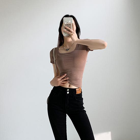 Kurzärmlige Oberbekleidung mit U-Ausschnitt und Basis-Frühlingsoutfit, Übergroßes Oberteil in koreanischer Version, Schlankheits-T-Shirt für den Sommer für Damen