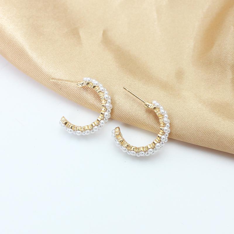 Gold Imitation Pearl C-Typed Drop Earrings for Women Sweet Jewelry Accessory Valentine's Day Girl Gift