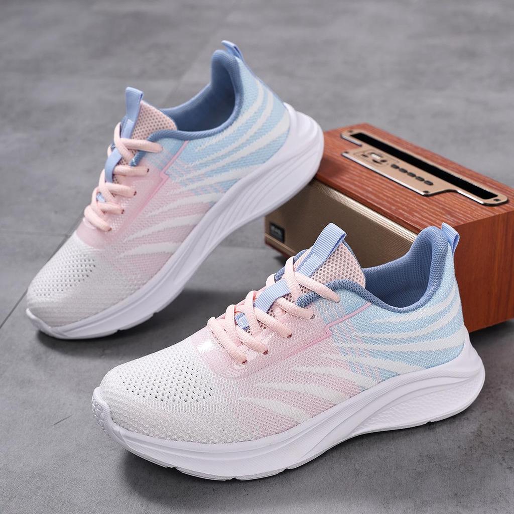 Women's Breathable Flyknit Mesh Running Shoes - Low-top, Large Size, Casual Sneakers for Spring/Summer