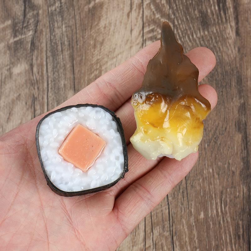 1PC Simulated Food Pendant Simulated Sushi Model Keychain Japanese Cuisine Sushi Restaurant Dining Window Display Props