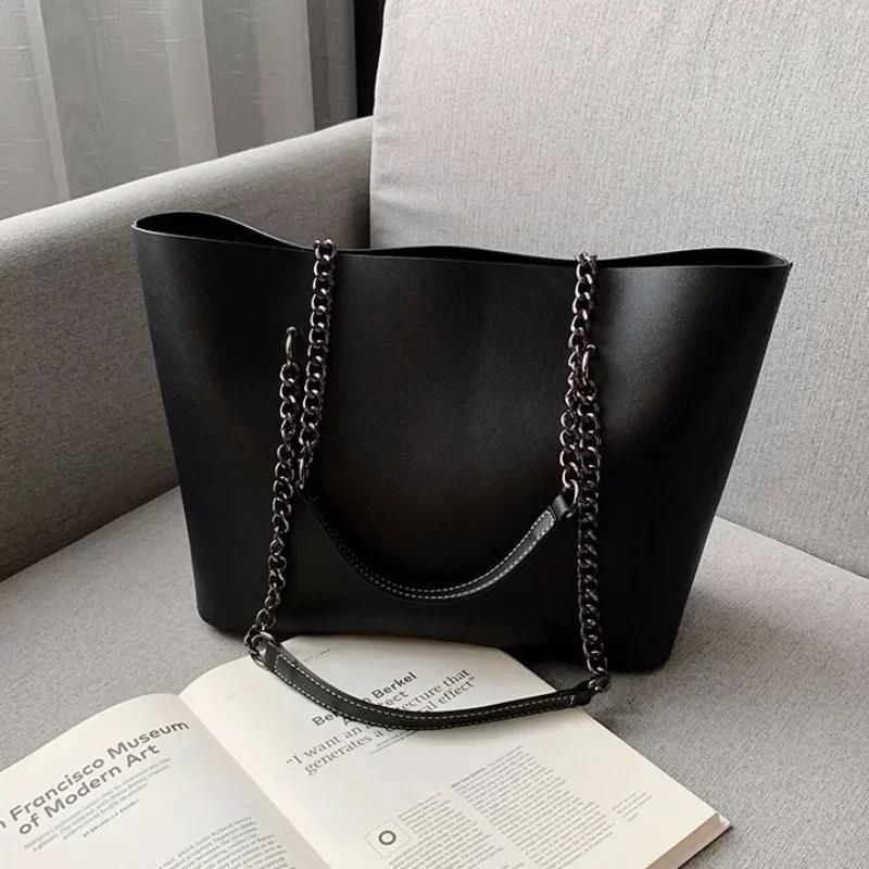 Monochromatic PU Shoulder Bag for Women Versatile Bag Minimalist Design Large Capacity Elegant and High Quality Leisure New