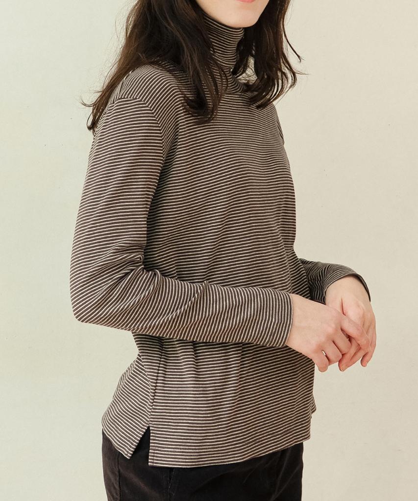 CHIQUITA Striped Turtleneck T Brown 250906Br