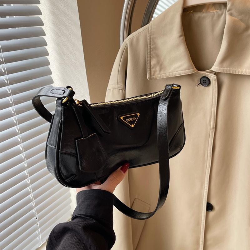 Ms. Bao's New Shoulder Messenger Bag Versatile Casual Small Square Bag