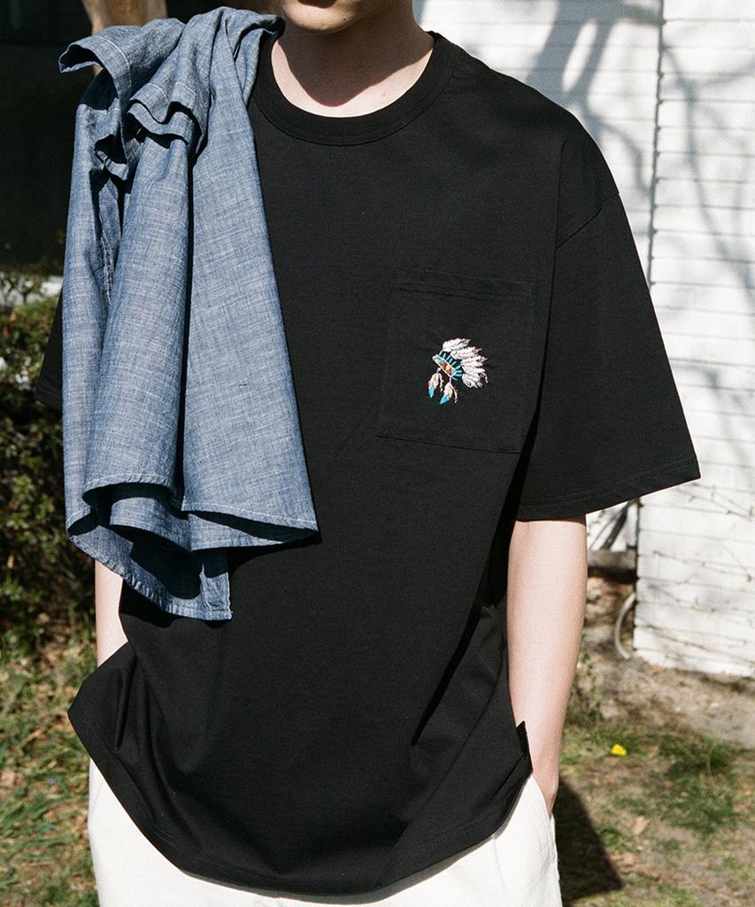 Holliseon Lawrence Short Embroidery T-Shirt - Native American Black