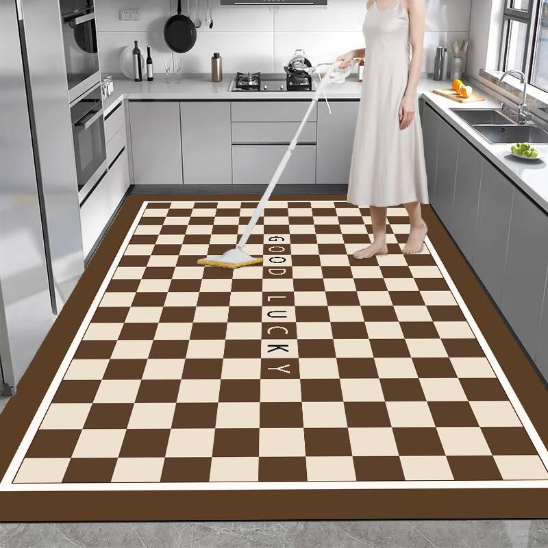 

Kitchen Floor Mat Anti-Slip, Water-Absorbing Oil-Proof Quick-Drying Bathroom And Toilet Crystal Velvet Carpet, Home Decor 50X80CM (1.6X2.6FT