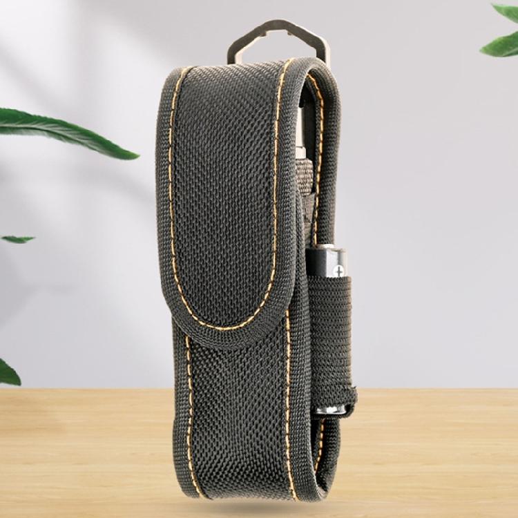 Soporte de linterna seguro montado en la cintura Construcción de nailon resistente a la intemperie Accesorios de viaje para exteriores para el uso de linternas