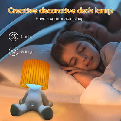 LED éjszakai fény lágy fényű kreatív forma széles körben alkalmazható Vicces, bedugható asztali lámpa Fiú alakú éjjeli lámpa dekoráció