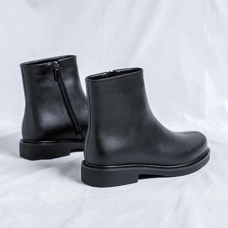 Men's Summer Short Boots 2026 British Black Round Toe One Foot Chimney Boots Trendy Side Zipper Men's Boots