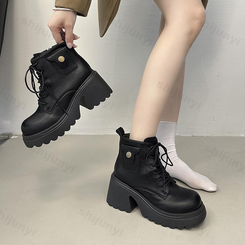 Women's Ankle Boots New Autumn 2026 Retro British Platform Short Boots Height Increase Fashion Retro Leather Botas Para Mujer