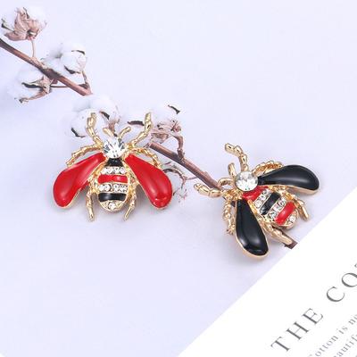 Oil Dripping Insect Bee Brooch Insect Anti-Light Buckle Diamond Brooch Pin Rhinestone Women'S Clothing