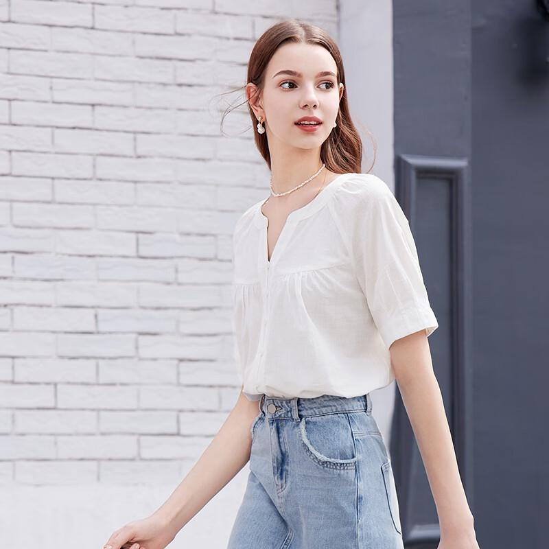 Betu Women's Pleated French Vintage V-Neck Short-Sleeve Top