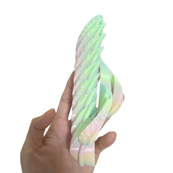 3D Printed Twisting Strawberry Toy, Stress Relief Slippery Strawberry Toy, Articulated Spiral Rotating Fruit Fidget Toy for Home Decoration