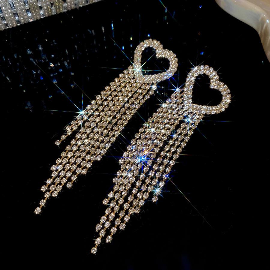 Silver Needle Rhinestone Heart Tassel Earrings - Luxurious & Fashionable Ear Jewelry for Women