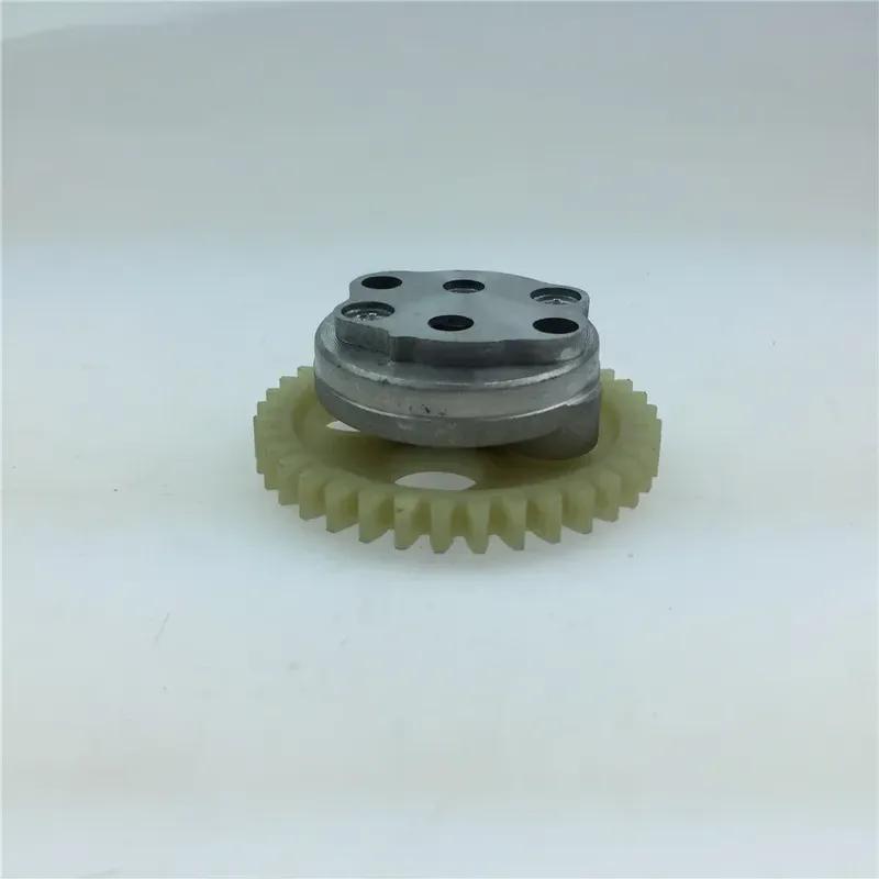 

For Zongshen cb250 whiteboard engine oil pump zongshen engine 250 oil pump engine oil pump gear 39 teeth
