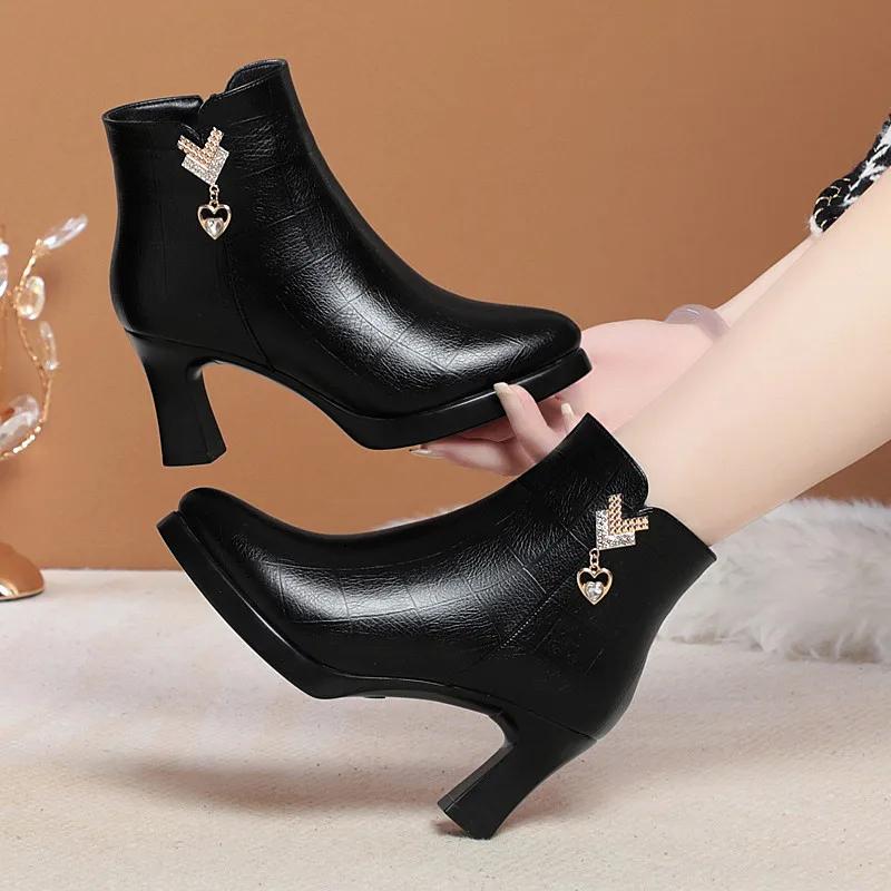 Modă Cizme Scurte cu Toc Înalt Pentru Femei Iarnă Nou Platformă Confort Nu Obosesc Picioarele Femei Vârf Ascuțit Toc Subțire Cizme Femei Pantofi cu Toc