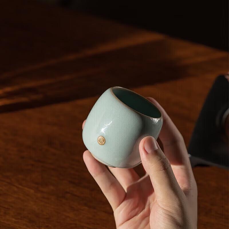 Edenus Ru Kiln Personal Master Teacup Gift Set