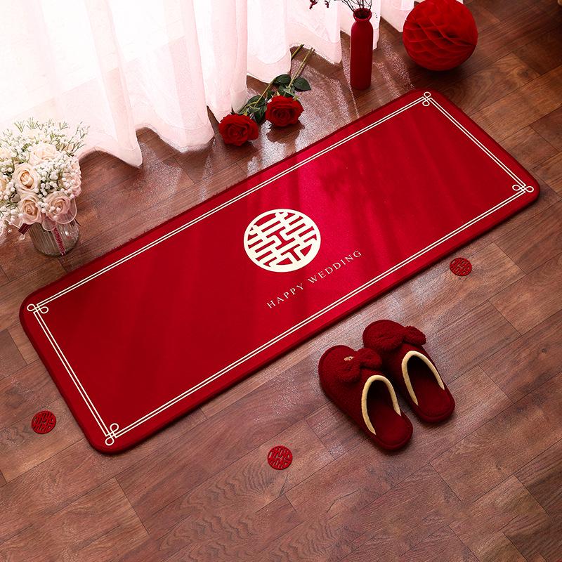 Red Crystal Velvet Non-slip Wedding Bedside Rug - Festive Bedroom Decor