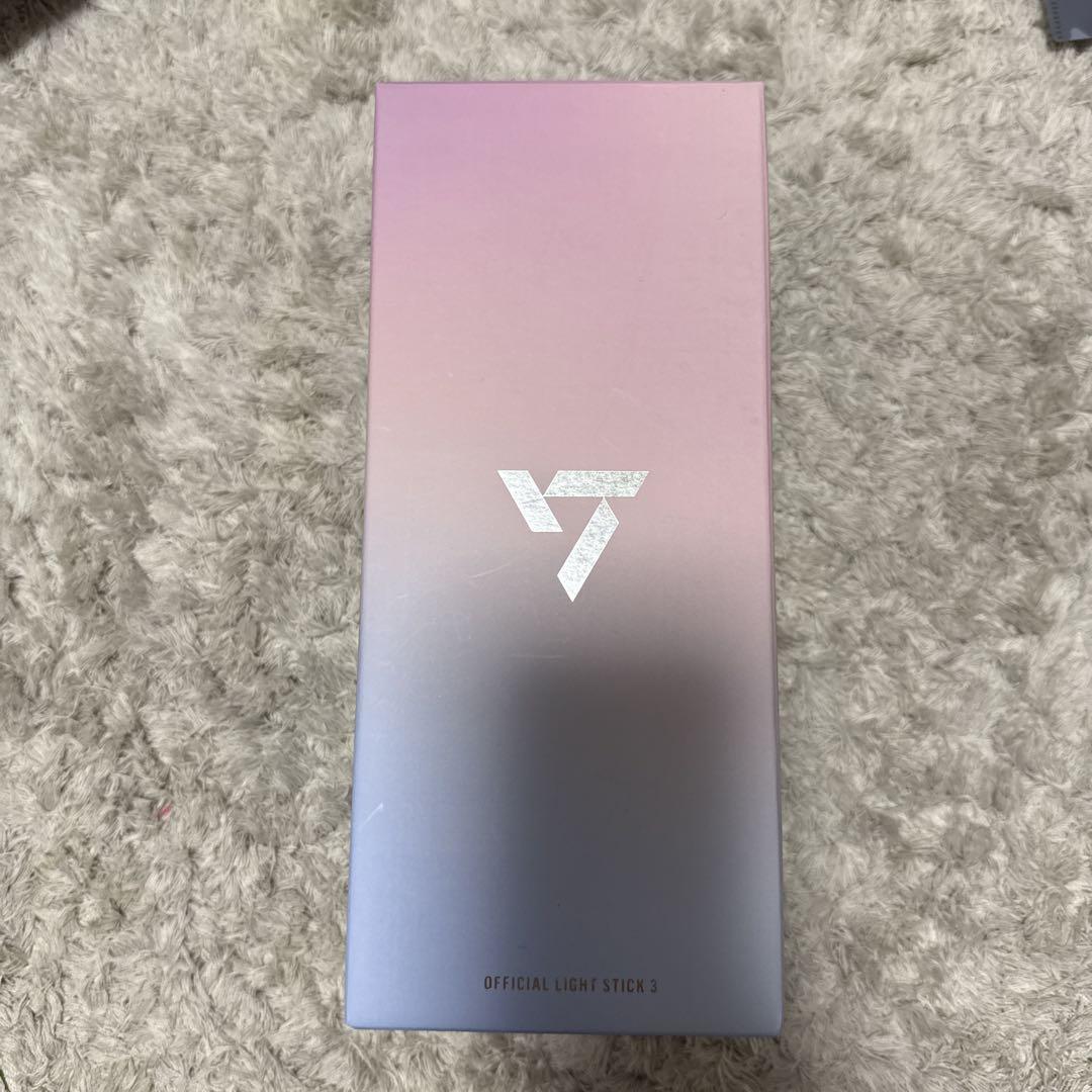 

[USED] OFFICIAL LIGHT STICK 3