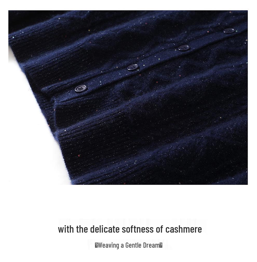 Autumn 2026 Cashmere Lapel Knit Sweater – Trendy, Thick, and Versatile Wool Outerwear