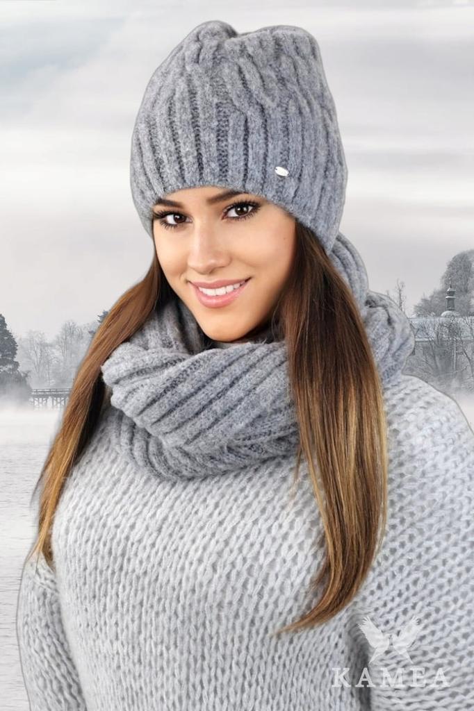 Gizma Fluffy Hat and Snood Set Graphite Color