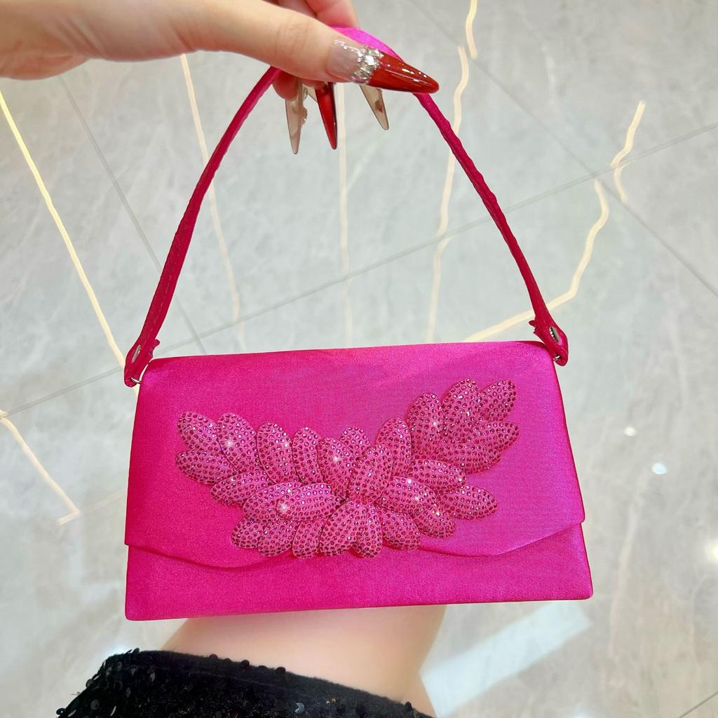 Retro dinner bag, simple personality, fashionable rhinestone clutch bag, diamond-encrusted high-end light luxury messenger bag