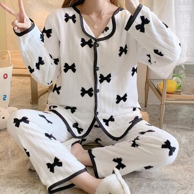 Autumn and Winter Pyjamas Women Flannel Cardigan Pyjamas Korean Version Thickened Coral Velvet Leisure Home Wear Set