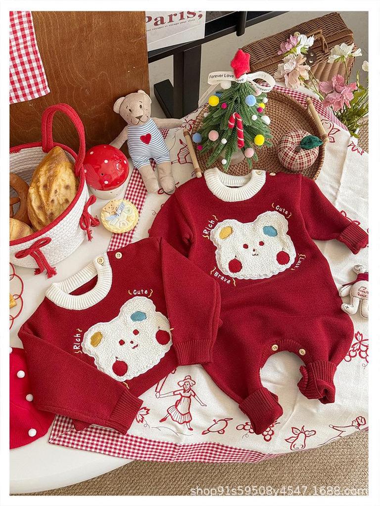 2025 Autumn/Winter Family Cartoon Sweater Set: Beige Knitted, Cozy & Versatile for Chinese New Year