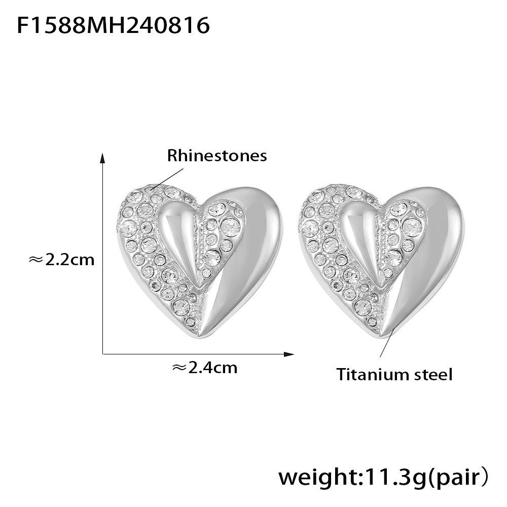 Heart-Shaped Rhinestone Stud 18K Gold PVD Titanium Steel Earrings for Women - European  American Retro Style.