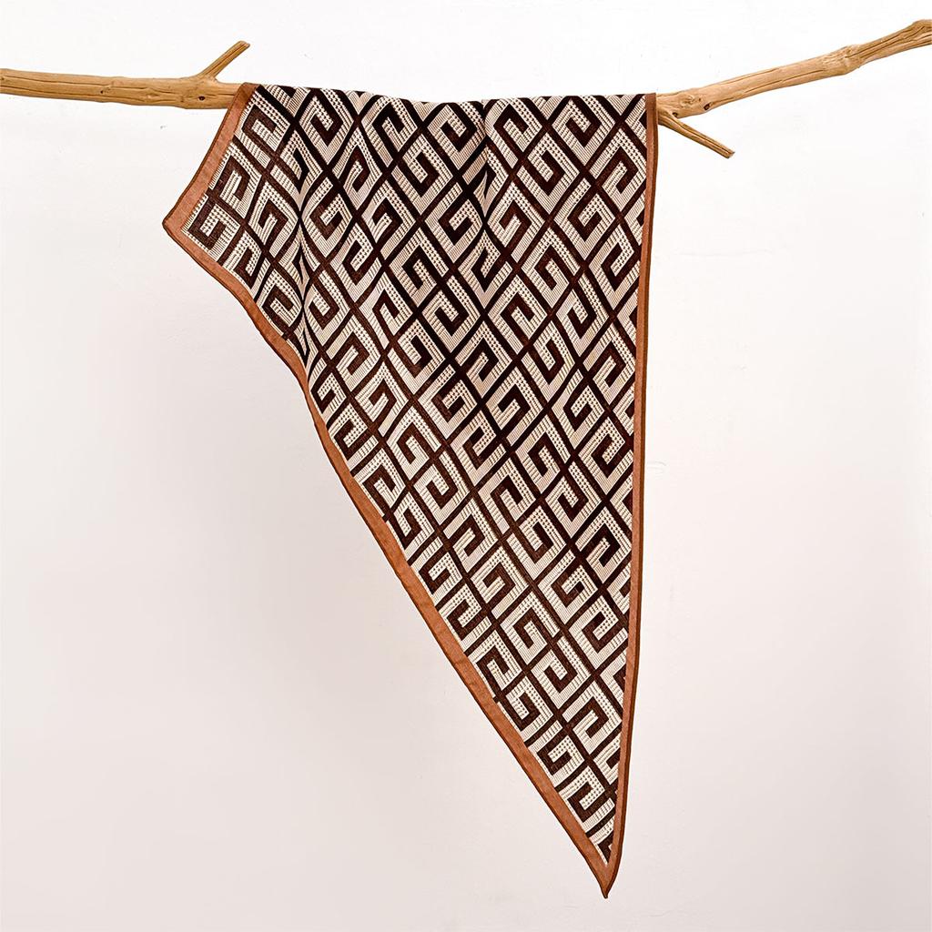 Retro Cotton and Linen Feel Triangular Silk Scarf Women's Four-season Versatile Neck Protection Scarf Headscarf Commuting Accessories Scarf