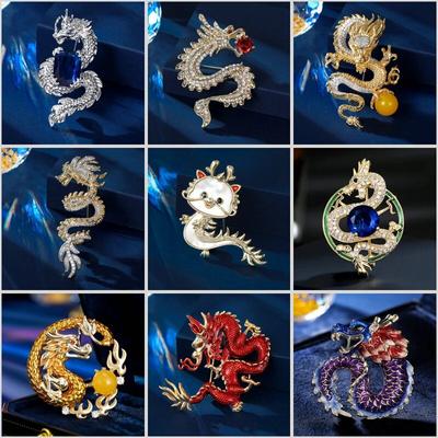 Chinesischen Stil Luxus Zirkon Broschen für Männer und Frauen 2024 Kreative Sternzeichen Drache Abzeichen Jacke Mantel Kleidung Zubehör Pins