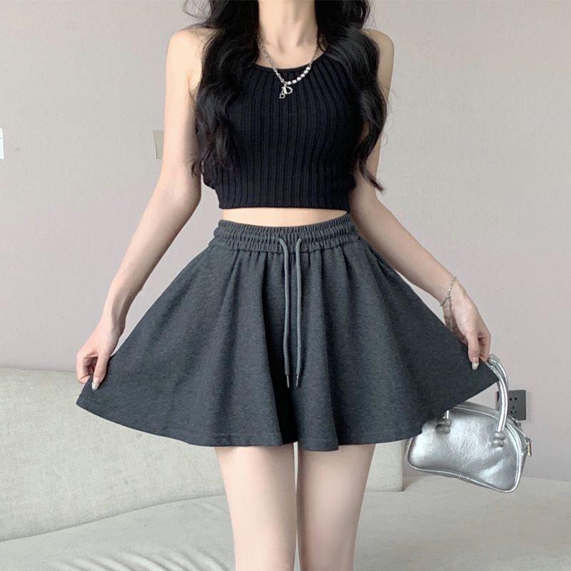 

Серые спортивные кюлоты в стиле Miu Miu балеткор: Мини-юбка с широкими штанинами для женщин, летние шорты А-силуэта, свободного кроя для фигуры типа «груша». 2XL (suggested 64-73 kg) темно-серого