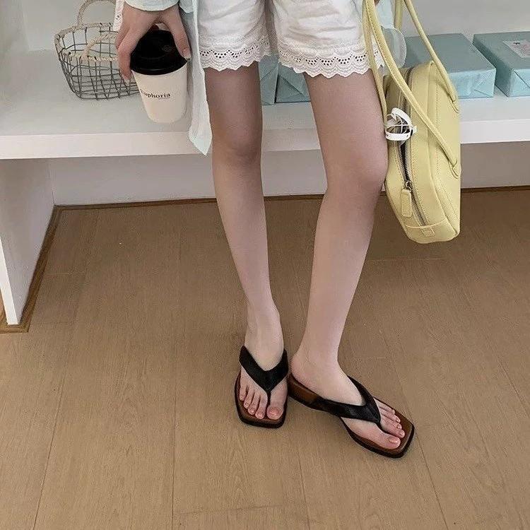 2025 summer new fashionable versatile silver square head slippers women wear thick bottom heightening pinch foot cool slippers