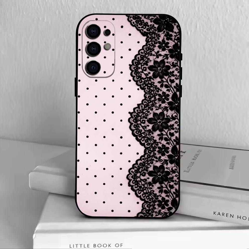 Elegant Black Lace Print Design Phone Case For Samsung S25,S24,S21,S22,S23,S30,Ultra,S20,Plus,Fe,Lite,Note,10,Black Cover