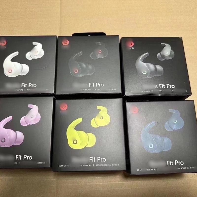 High-Quality In-ear Wireless Bluetooth Earbuds with Sports Fit and APP Integration