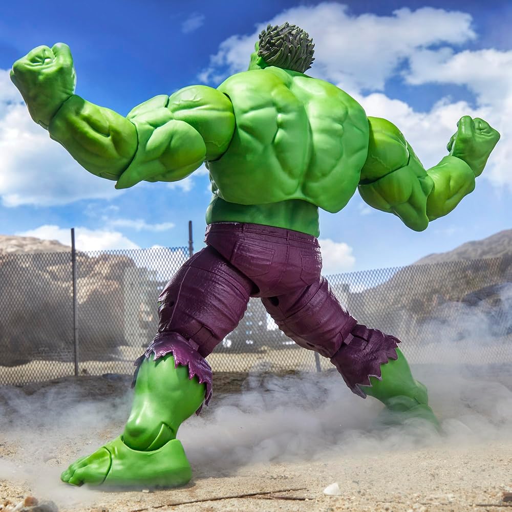 Hasbro Marvel Legends Maximum Series Hulk Action Figure 21.5cm with Accessories and Articulated Joints