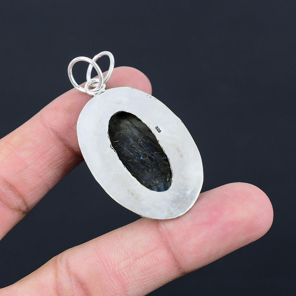 Daughters Day Deal Oval Labradorite Gemstone Sterling Silver Anniversary Pendant