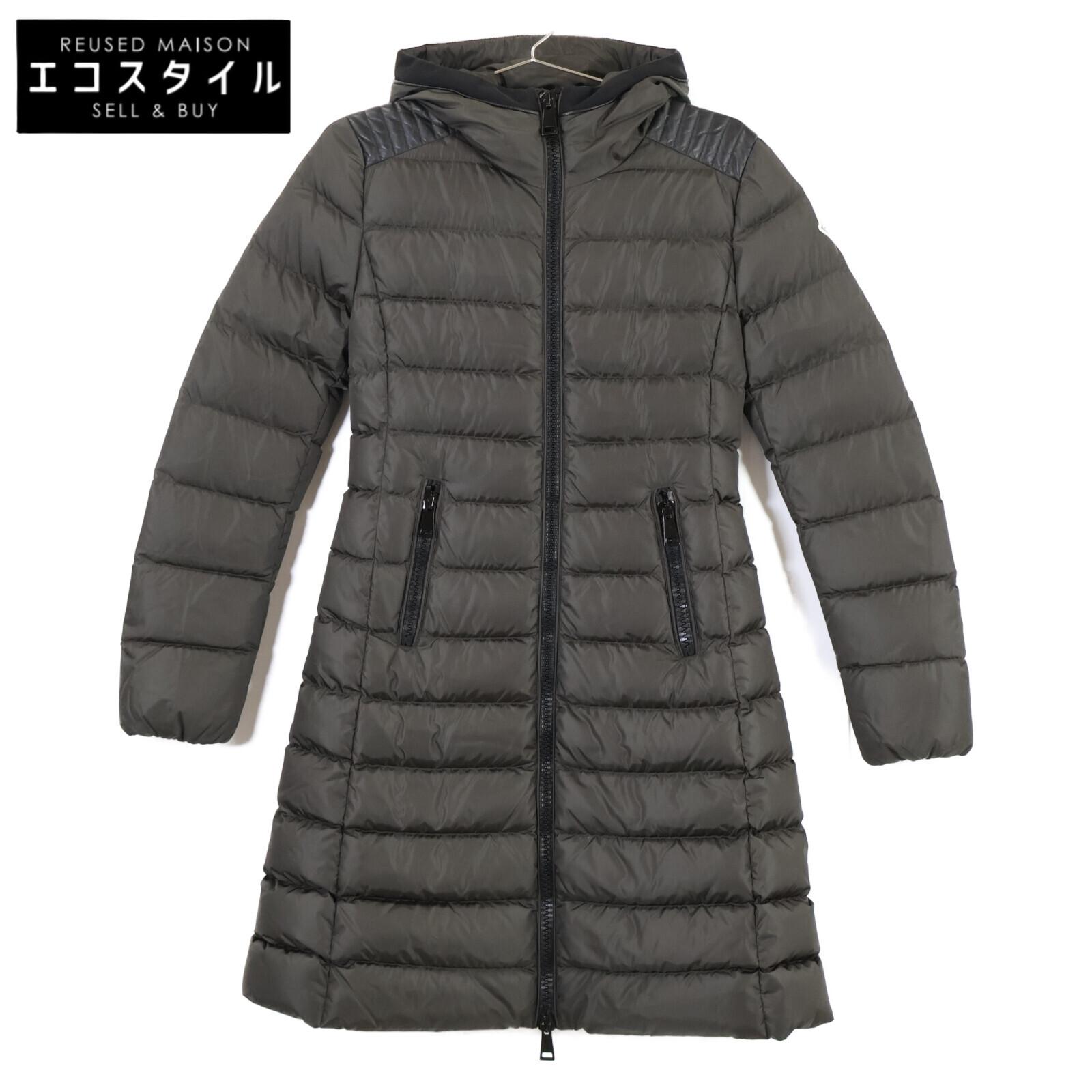 

MONCLER [Good Condition] TALEVE Hoodie coat 00 khakiUsed