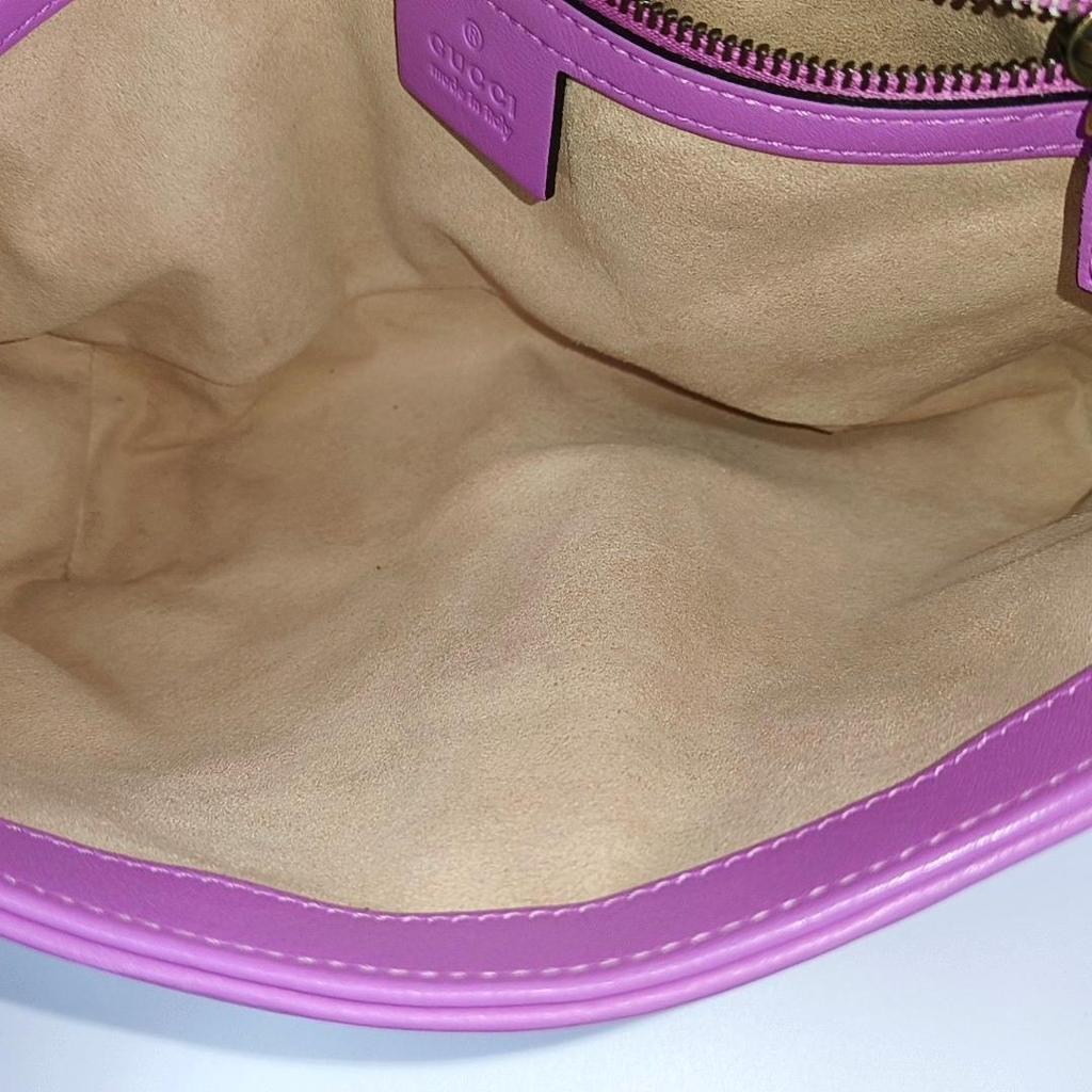 [Gebraucht] GG Marmont Medium Rosa Leder gesteppt Welle Schultertasche - Ausgezeichnet #1W42MYS