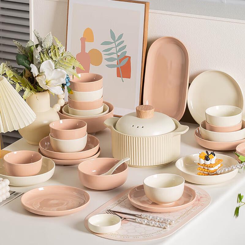 Moder Lanka Falling Cherry Ceramic Dinnerware Set